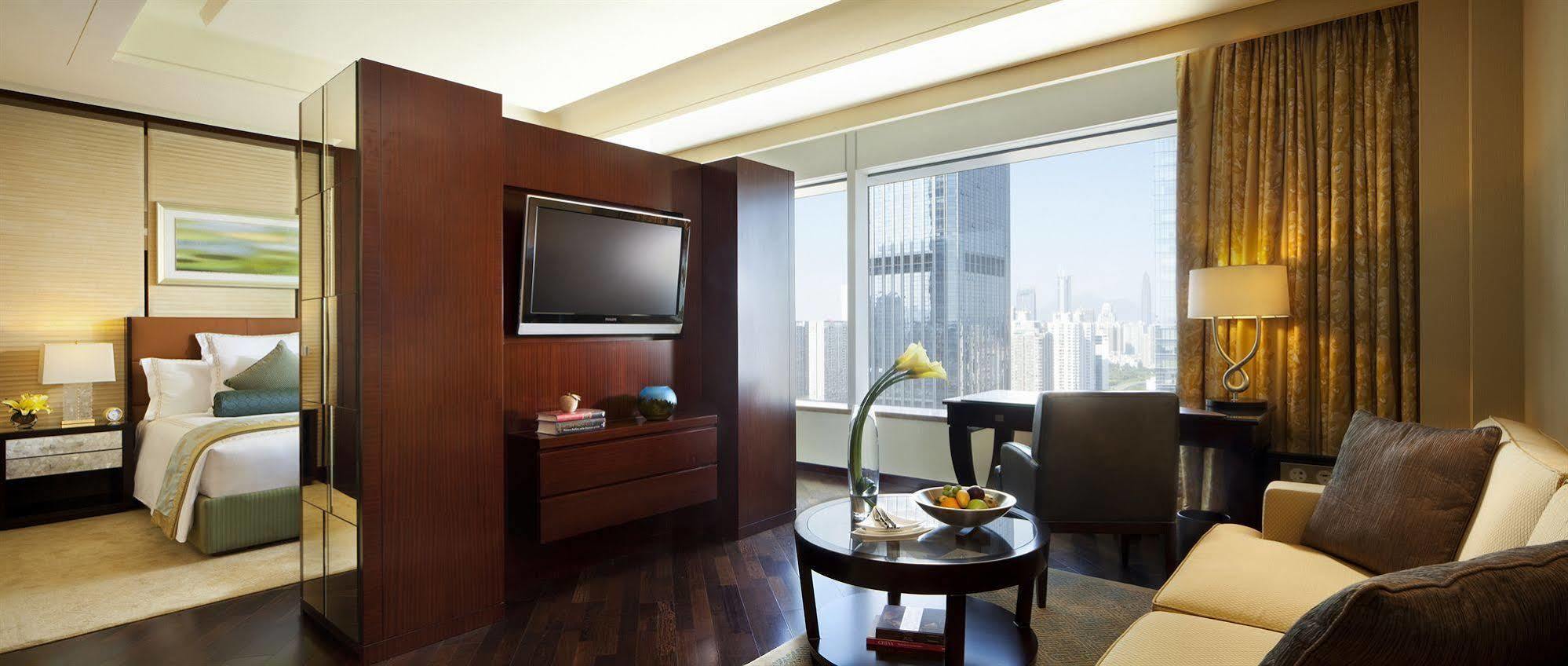 The Ritz-carlton, 5*
