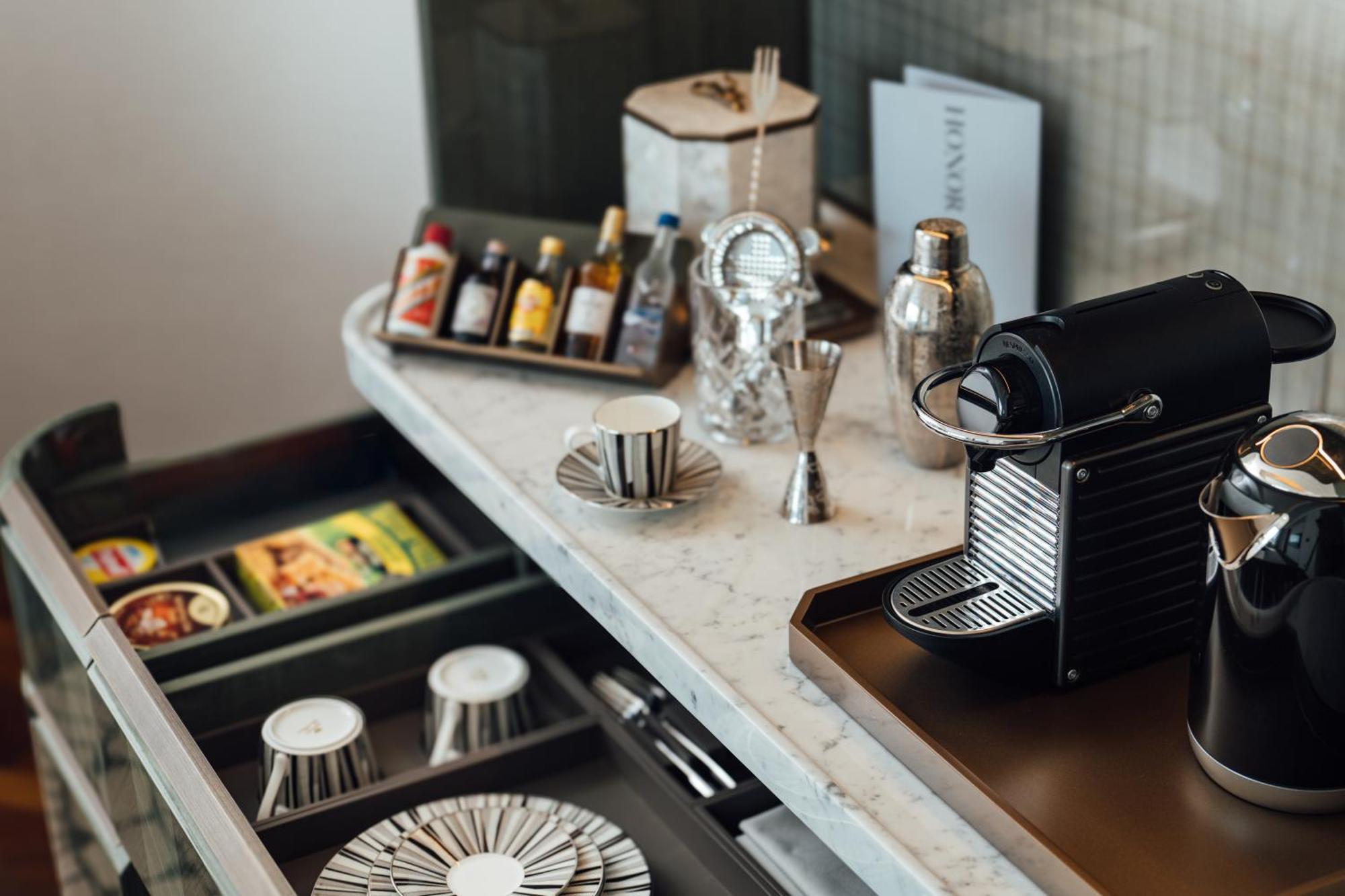 酒店 The Ritz-carlton, 5*